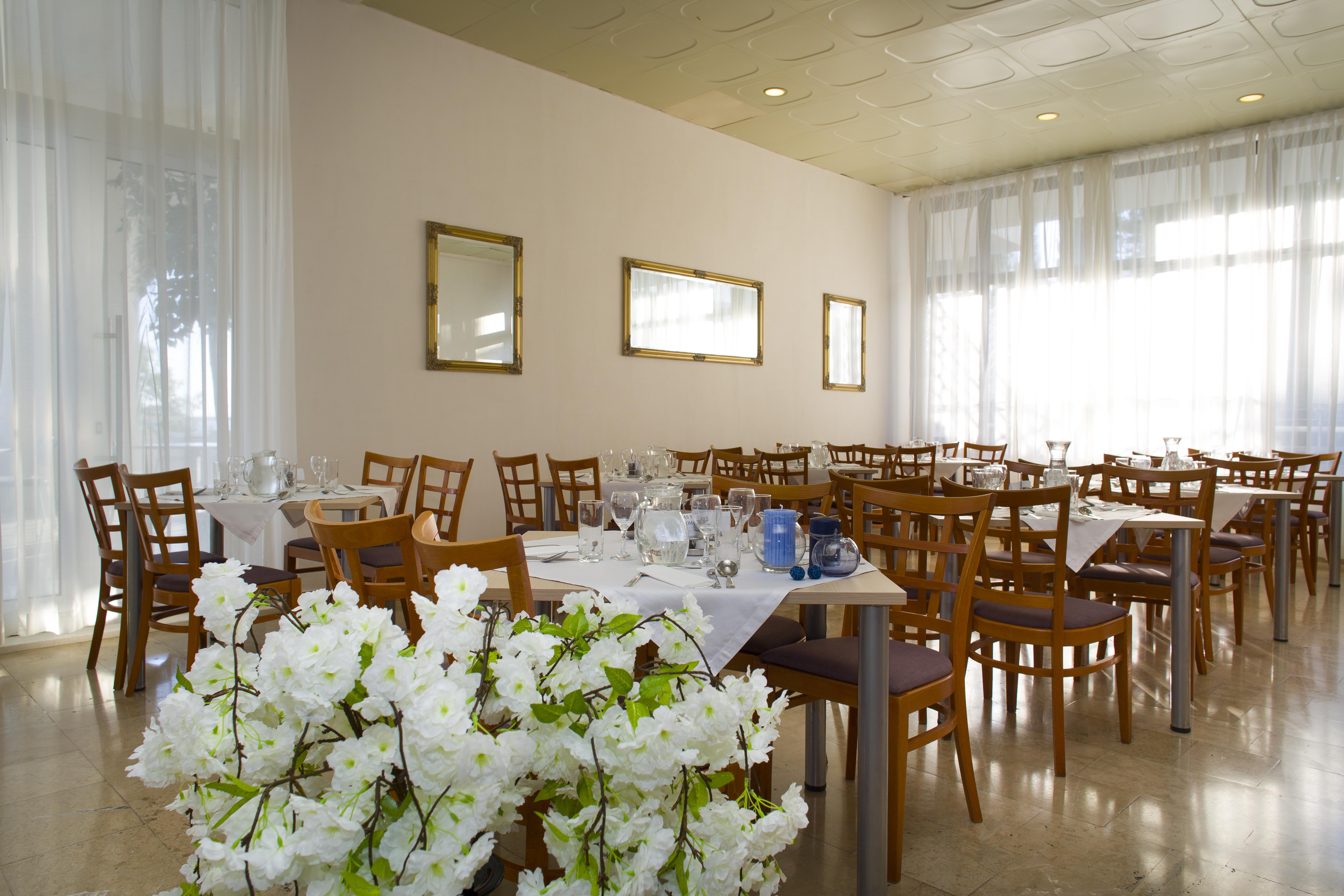 Hotel Labineca グラダツ エクステリア 写真